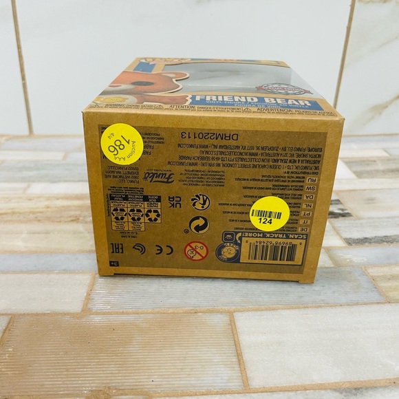 Funko pop !Care Bear 40th anniversary earth day friend Bear special edition - Picture 12 of 12